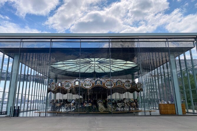 Historic Brooklyn Heights and Trendy Dumbo - From Factory Lofts to the Brooklyn Bridge Story