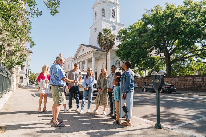 Historic Charleston Walking Tour: Rainbow Row, Churches, and More - Historic Churches and Graveyards