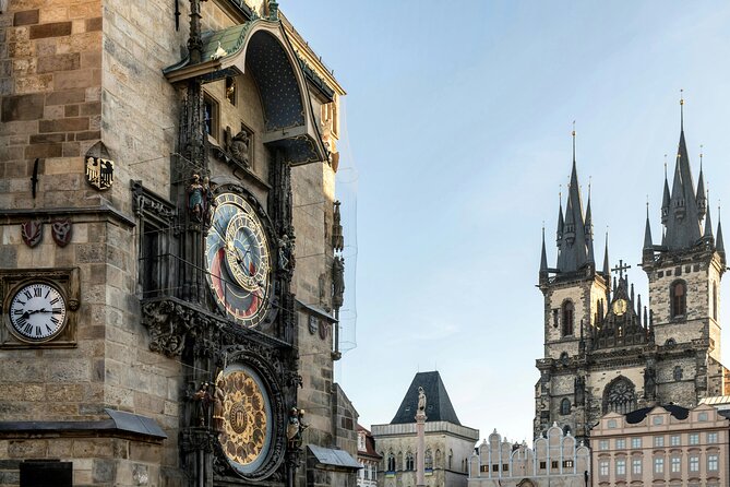Historic Highlights Walking Tour from Prague - Guided Tour Experience and Customer Feedback