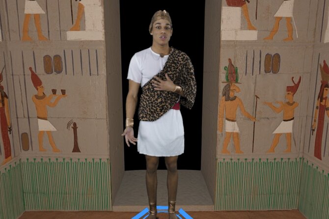 Historic Madrid Virtual Reality Experience with an Official Guide - Starting Point at Fun and Tickets Main Office in Madrid