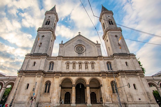 Historic Munich: Exclusive Private Tour with a Local - Key Points