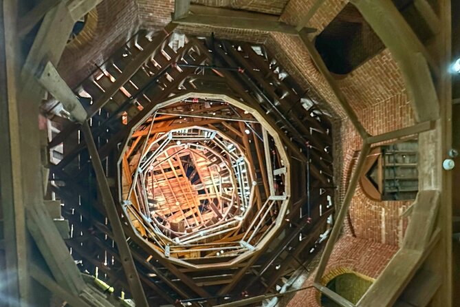 Historic Natchez and Emerald Mound Full Day Private Tour - Honoring Soldiers at Natchez National Cemetery