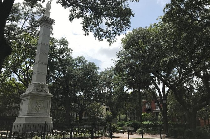 Historic Savannah Walking Tour - Accessibility and Practical Details