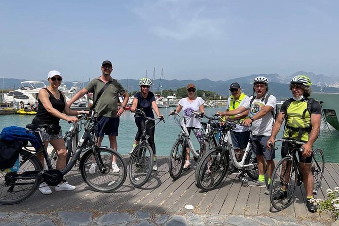 Historic Versilia by e-bike. From the sea to the hills passing through Pietrasanta - Practicalities: Meeting Point, Group Size, and Optional Extras