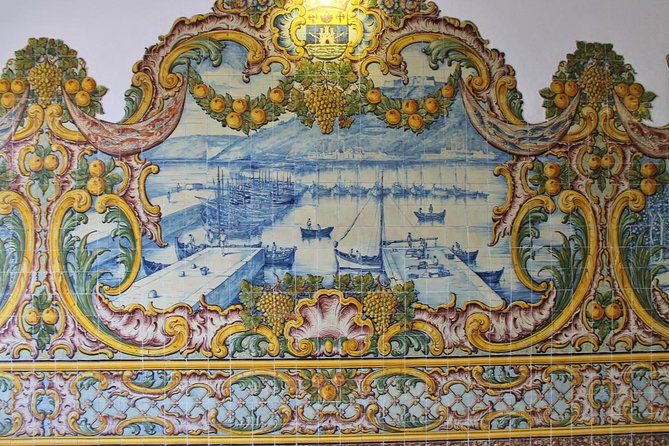 Historical and Natural Arrábida: Private Tour from Lisbon - Discovering the Historic Arrábida Convent