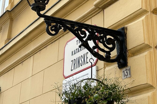 Historical & Cultural Walking Tour in Zagreb - The Secret of the Stone Gate and its Artistic Preservation