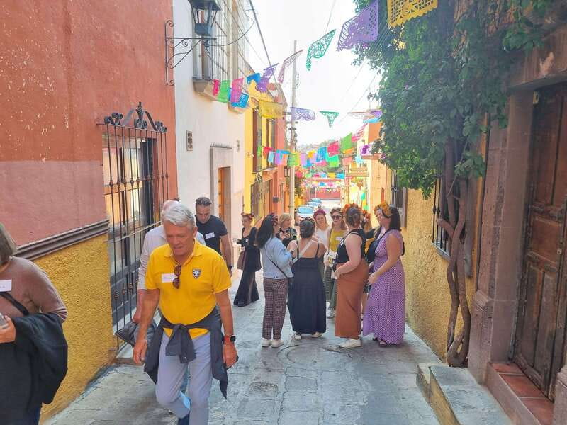 Historical & Cultural Walking Tour of San Miguel de Allende - Key Points