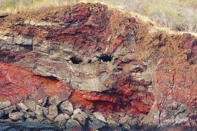 Historical Dinner Cruise to Kealakekua Bay - Arriving at Kealakekua Bay and Enjoying the Dinner