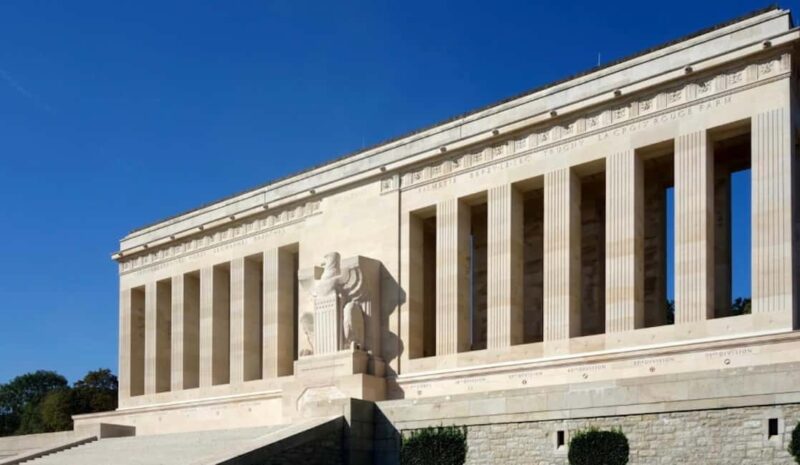 Historical excursion: Meaux Museum & Château-Thierry Memorial - Exploring the Great War Museum in Meaux
