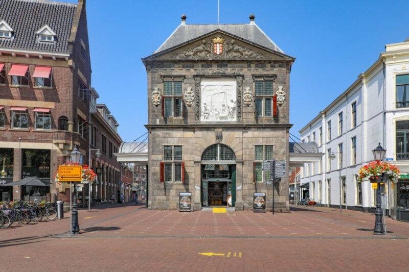 Historical Gouda: Private Tour with Local Guide - Exploring Sint Janskerk’s Gothic Grandeur