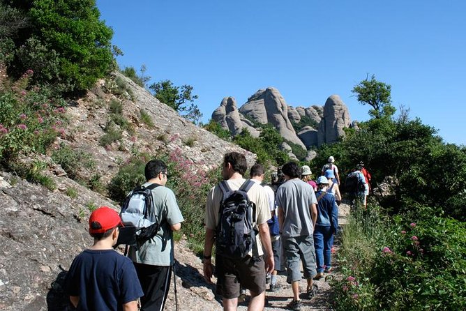 Historical Montserrat Half-Day Hiking Tour from Barcelona - Guidance and Personalization from Knowledgeable Guides