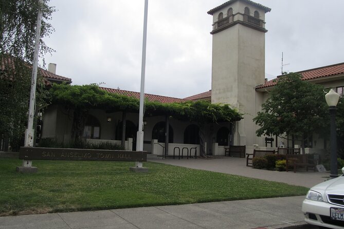 Historical San Anselmo: A Self-Guided Audio Tour - Visiting the San Anselmo Town Hall and Ludwigs Smoke Shop