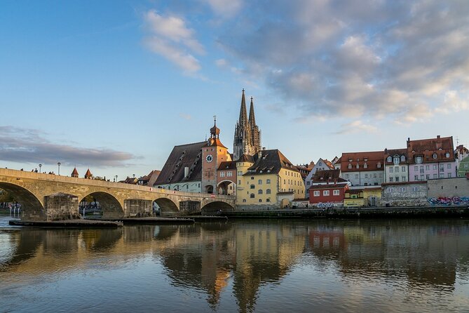Historical tour with traditional culinary history - Explore Regensburg’s Medieval Old Town and World Heritage Sites