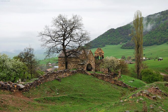 Historical Trail Rides - Scenic Overlook and the Unique Landscape of Debed Canyon