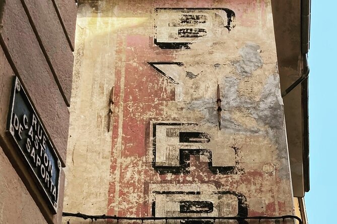 Historical visit/Treasure Hunt of Aix en Provence - The Treasure Hunt and Local Goodies