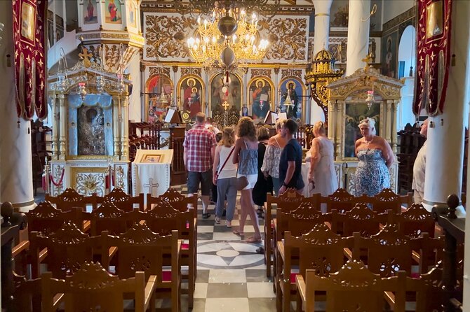 Historical Walk of Skiathos Town - Practicalities: Logistics and Group Size