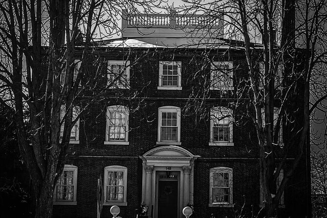 History and Hauntings of Salem Guided Walking Tour - Ropes Mansion and Its Gardens