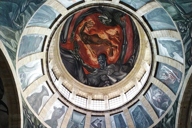 History and Murals: Walking Tour Guadalajara - See the Rotonda de Los Jaliscienses Ilustres