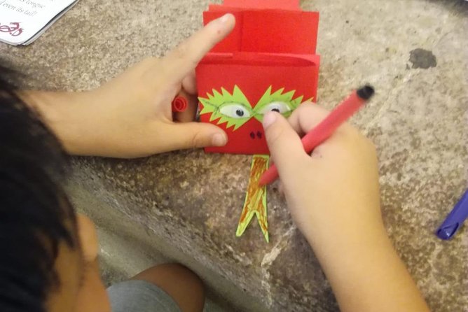 History of Barcelona Private Family Tour - Political Power at Plaça de Sant Jaume