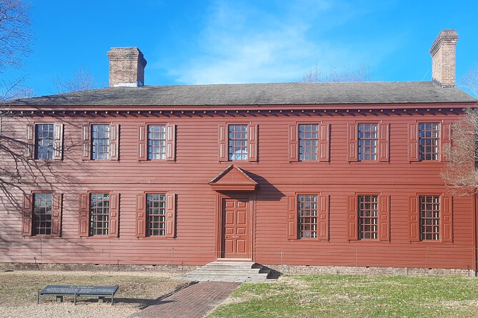 History of Slavery Tour in Williamsburg - Exploring the Colonial Williamsburg Capitol Building