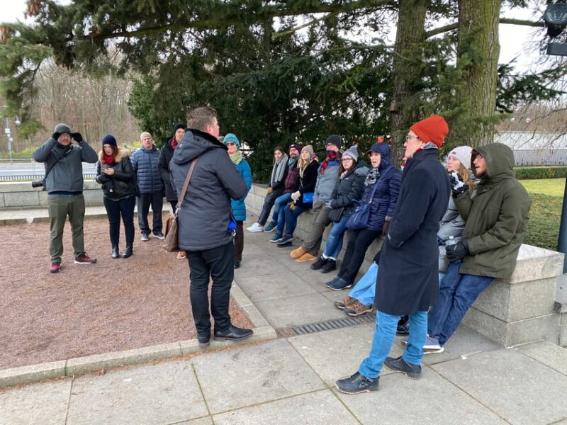 Hitler to Stalin - WWII & Cold War Tour (Small Group) - Exploring the Divided City at Checkpoint Charlie