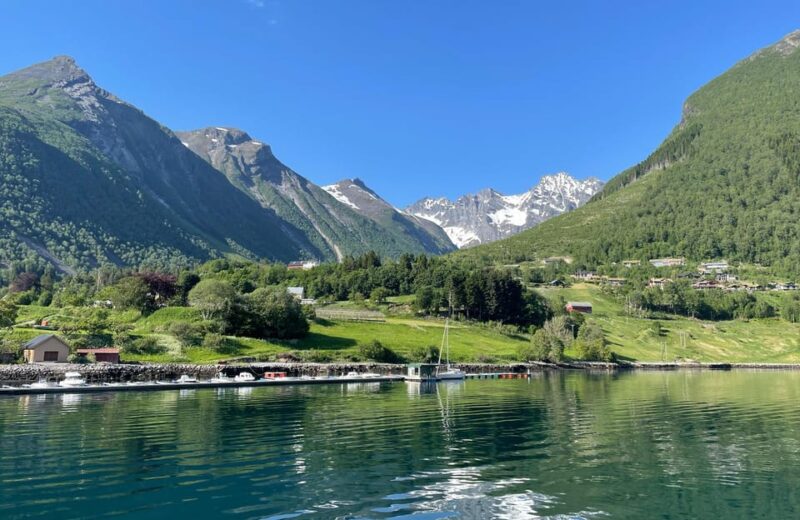 Hjørundfjord Fjord Cruise roundtrip from Ålesund - Comparing the Tour to Similar Experiences