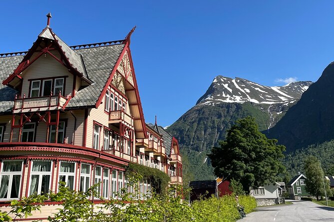 Hjørundfjord Fjord Tour Roundtrip from Ålesund - Starting Point and Logistics in Ålesund