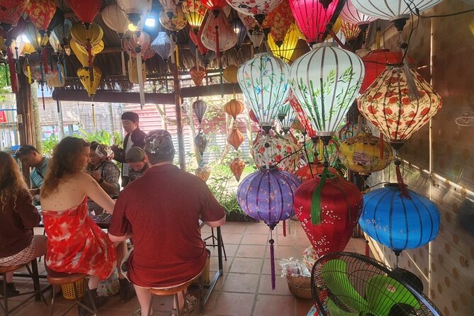 Hoi An Countryside Tour:Basket Boat, Buffalo Ride,Farming & Lantern Making Class - How the Tour Starts: Pickup and First Stop at Tra Que Vegetable Village