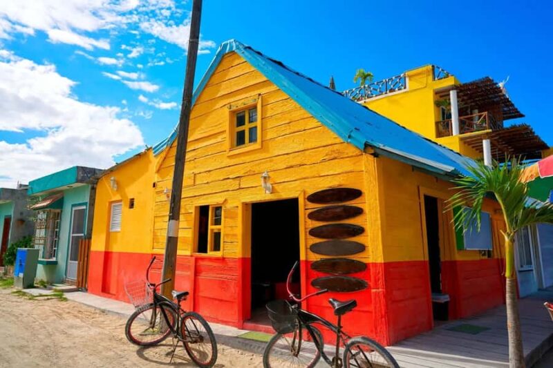 Holbox : boat tour, golfcart, beach club, pick up available - Free Time at the Main Square and Shopping