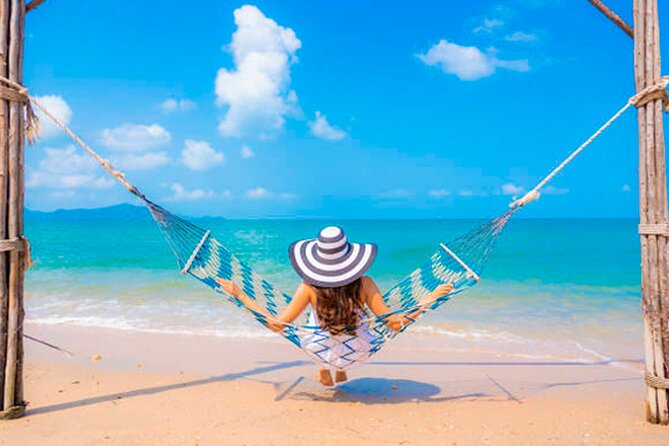 Holbox Island Visit to Punta Mosquito from Cancún - Discovering Punta Mosquito: A White Sandbank Among the Clouds