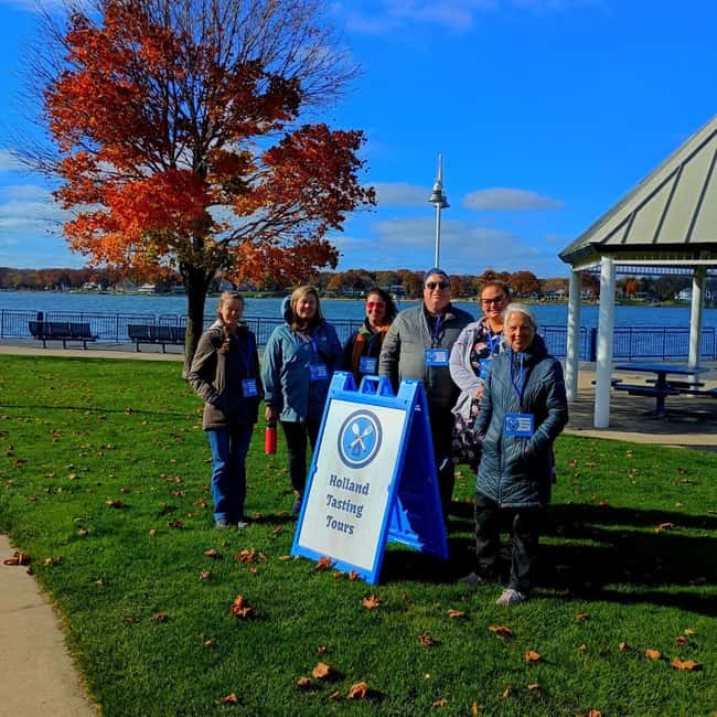 Holland, MI: Westside Stories and Tastes Walking Food Tour - Starting at Kollen Park: The Meeting Point and Scenic Beginnings