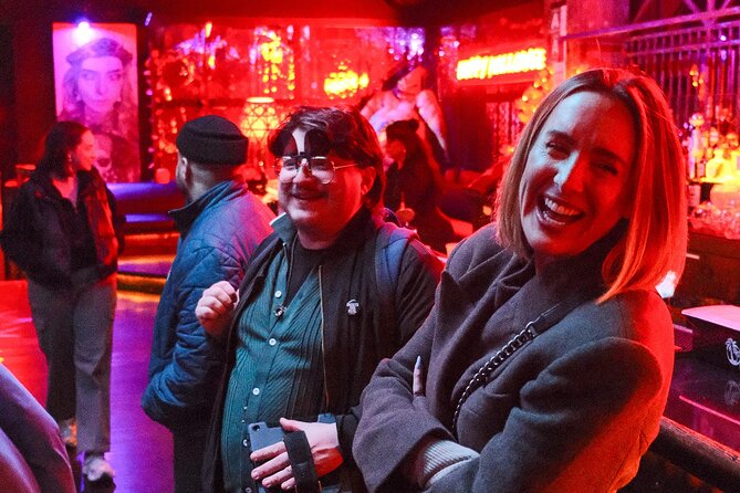 Hollywood Cocktails & True Crime 3 Drinks Included - Discover Hollywood’s Dark Secrets with Cocktails and True Crime