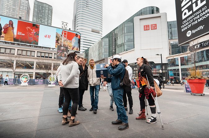 Hollywood Experience Tour in Toronto: Private Tour - Toronto City Hall: A Filming Favorite