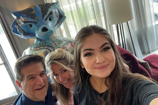 Hollywood (FL) Hustle Scavenger Hunt - Pacing, Duration, and Group Size