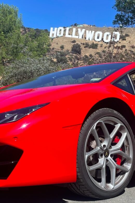 Hollywood Sign 30 Min Lamborghini tour (Drive or Be driven) - The Lamborghini Huracan Spyder: Design and Performance