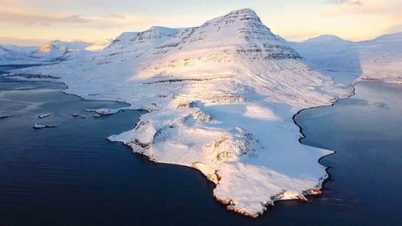 Hólmanes: Guided Nature Walk - The Scenic Highlights of Hólmane’s Rocky Cliffs and Mountain Views
