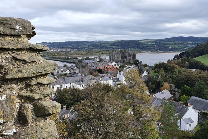 HOLYHEAD SHORE EXCURSION: North Wales Adventure - Sightseeing Day Trip Tour - The Comfort of Air-Conditioned Travel