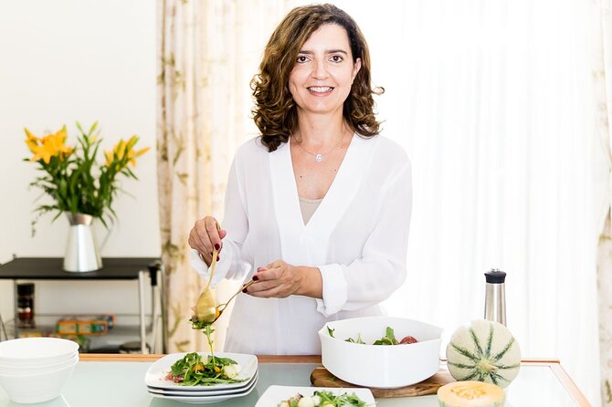 Homemade algarvian with a twist gourmet experience - Starting in Portimao: Location and Meeting Details