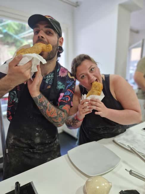 Homemade Neapolitan Pizza Experience - Tasting Classic Margherita and Calzone (Pizza Fritta)