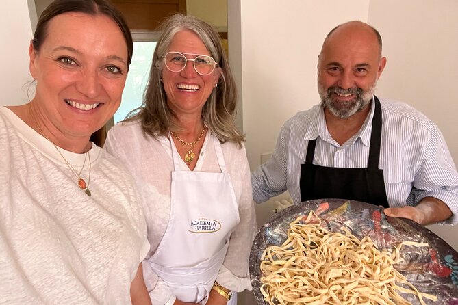 Homemade pasta Cooking Class & Home Restaurant in Rome - Why This Cooking Class Stands Out