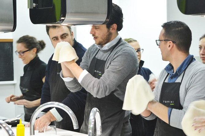 Homemade Pizza Class in Napoli - Homemade Pizza Class in Napoli: A Taste of Authentic Neapolitan Cooking