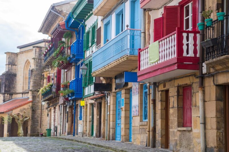 Hondarribia: City Highlights Guided Walking Tour - Visiting the Fishing Neighborhood of La Marina