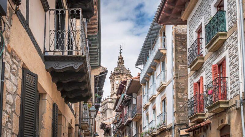 Hondarribia: City Highlights Guided Walking Tour - Practicalities and Accessibility