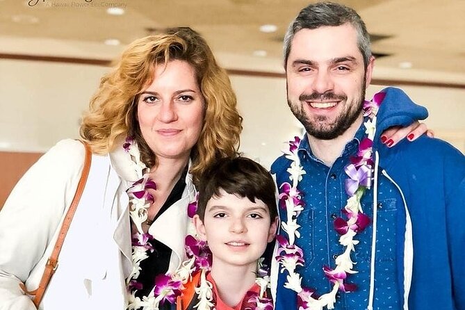 Honeymoon Airport Lei Greeting on Kona Hawai'i - Accessibility and Additional Considerations