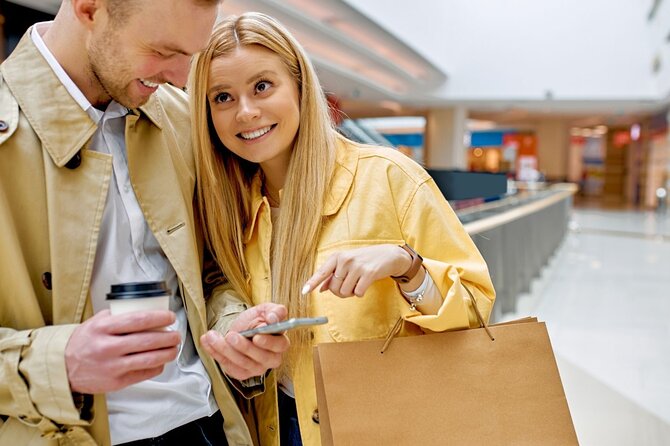 Honeymoon in Vancouver -Couple City Day Tour (Private) - Prospect Point and the Stanley Park Rose Garden