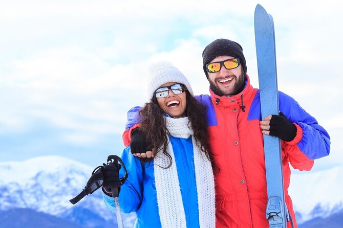 Honeymoon in Vancouver -Couple City Day Tour (Private) - Visiting Lonsdale Quay and English Bay