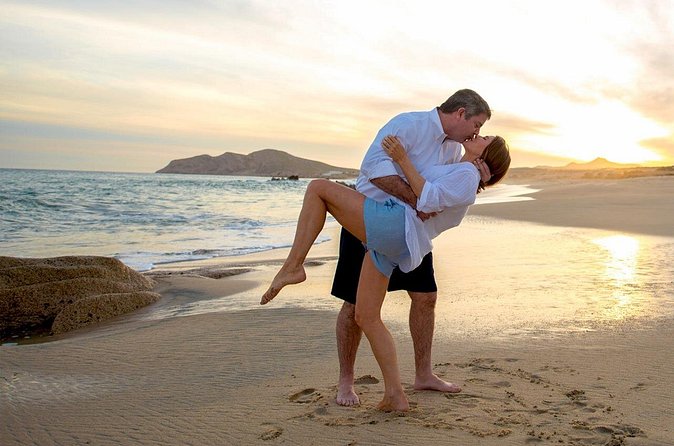Honeymoon Photo Session in Los Cabos - Weather and Cancellation Policies