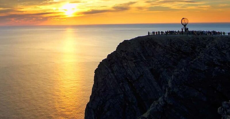 Honningsvåg: North Cape Summer Tour with Sami Family Visit - Exploring the North Cape Summer Tour from Honningsvåg