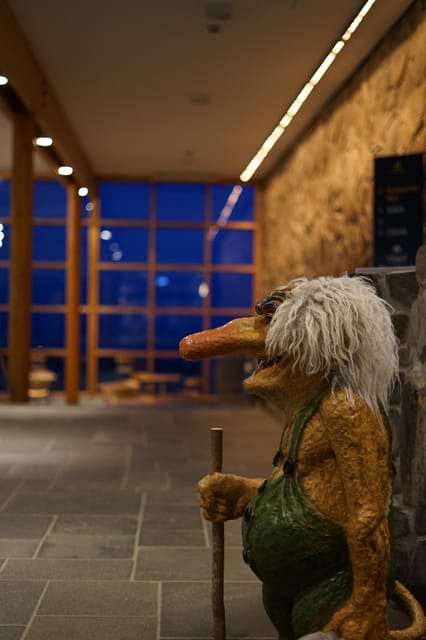 Honningsvåg: North Cape Summer Tour with Sami Family Visit - Practical Details: Meeting Point and Accessibility