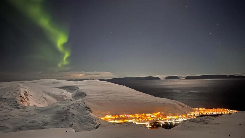Honningsvåg: Winter Hiking Tour. Northern Lights hunting. - Logistics and Meeting Details